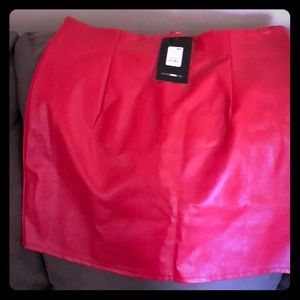 Xl Red Faux Leather Skirt